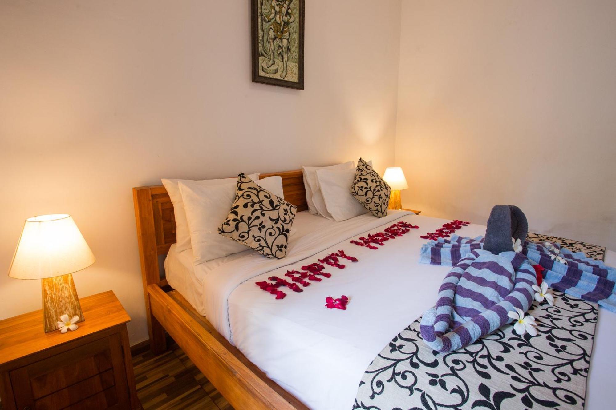 Crystal Bay Villa Sakti Екстер'єр фото